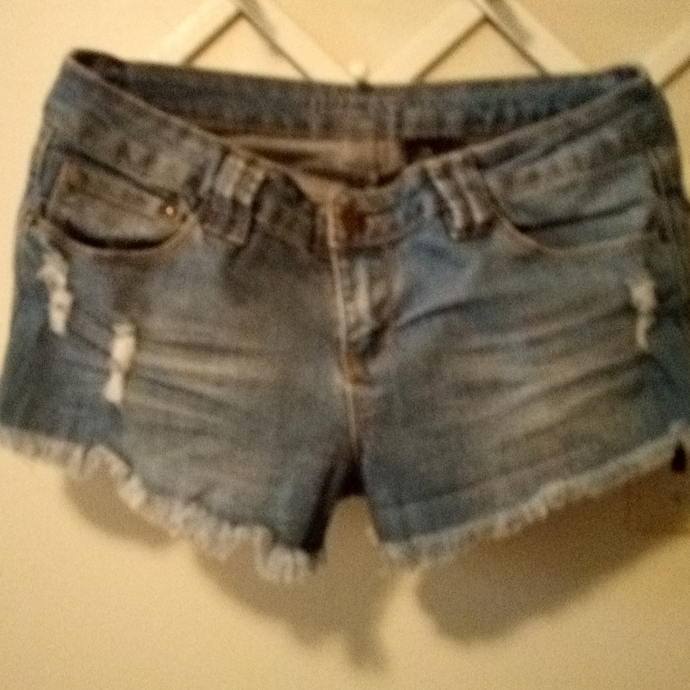 Shorts - Picture 2 of 2